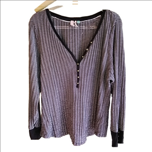 Black and White Striped Women's Top